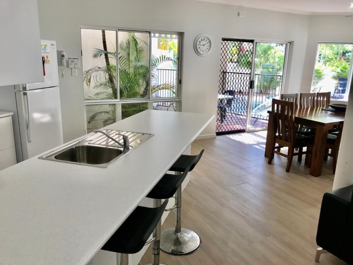 The Villas Palm Cove Extérieur photo