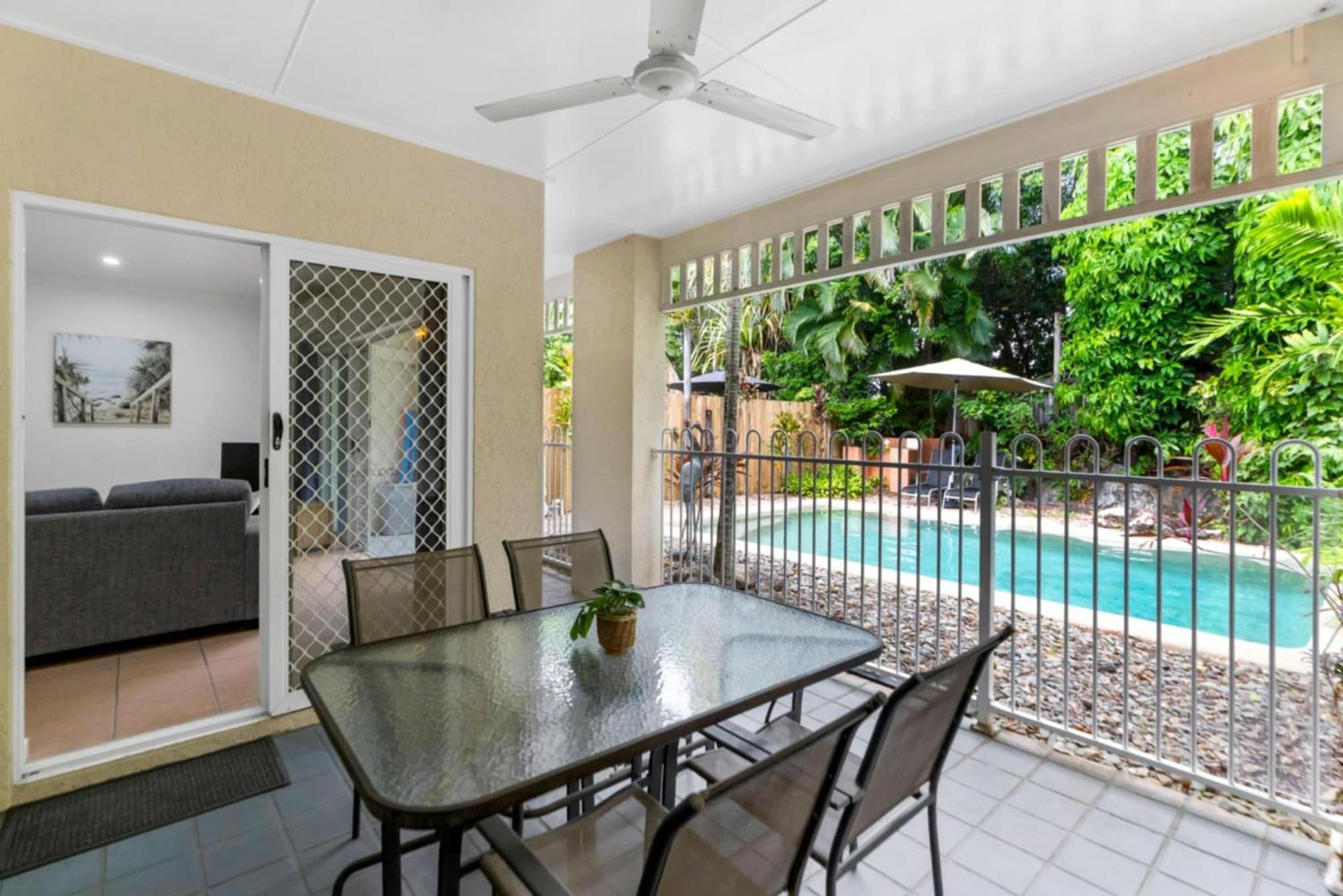 The Villas Palm Cove Chambre photo