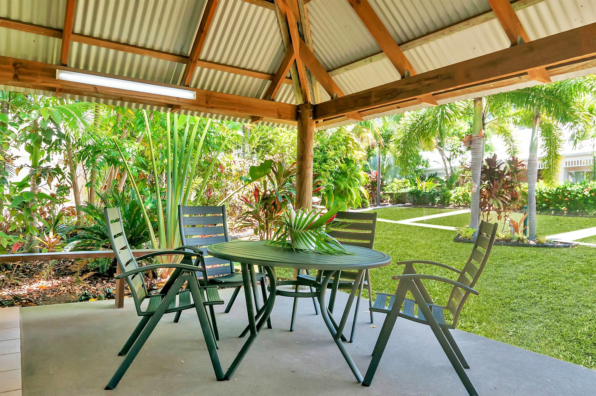 The Villas Palm Cove Extérieur photo